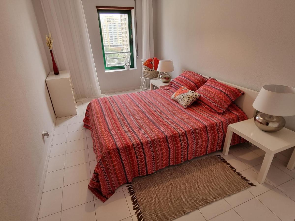 Apartamento Encantador Com Piscina Aquecida Portimão Buitenkant foto